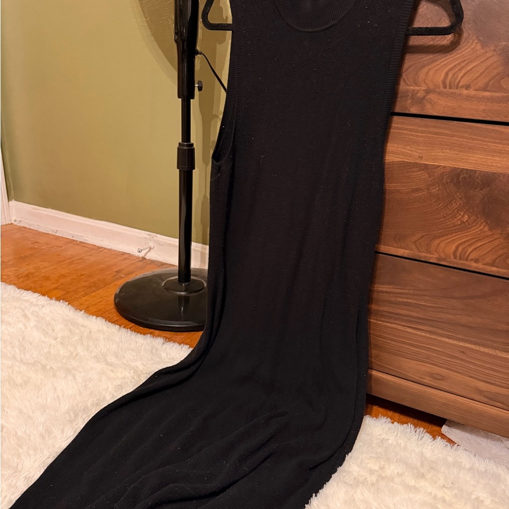 Elegant Black Midi Dress